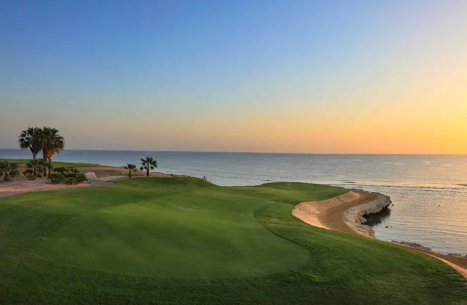 Golf Town Marina Edition Soma Bay